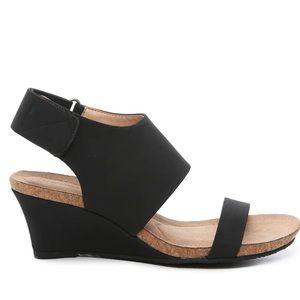 Adrienne Vittadeni Toby Wedge Sandal